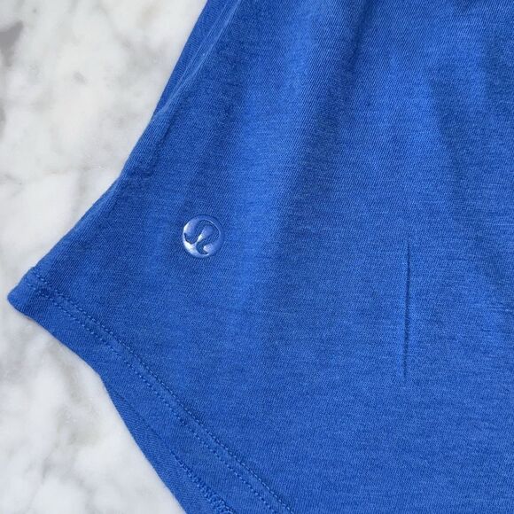 LULULEMON BLUE SLEEVELESS TANK 4 - Picture 5 of 7